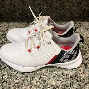 White Boys youth golf shoes size 5